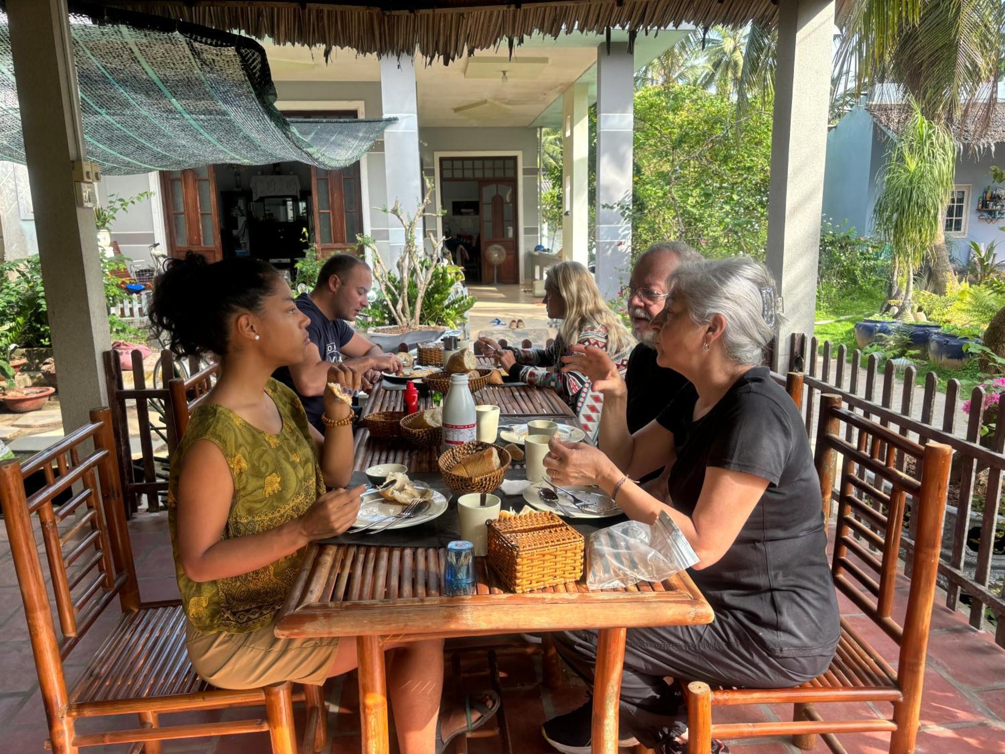 Ben Tre Homestay Bentre Coco Lodge מראה חיצוני תמונה